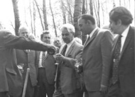  М.А.Марков, М.Л.Келдыш, А.Н.Тавхелидзе, Г.К.Скрябин на закладке первого камня ИЯИ РАН (г.Троицк)